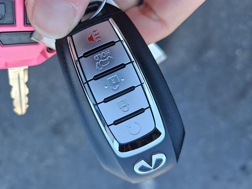Used 2023 INFINITI QX50 Sport FWD image 39