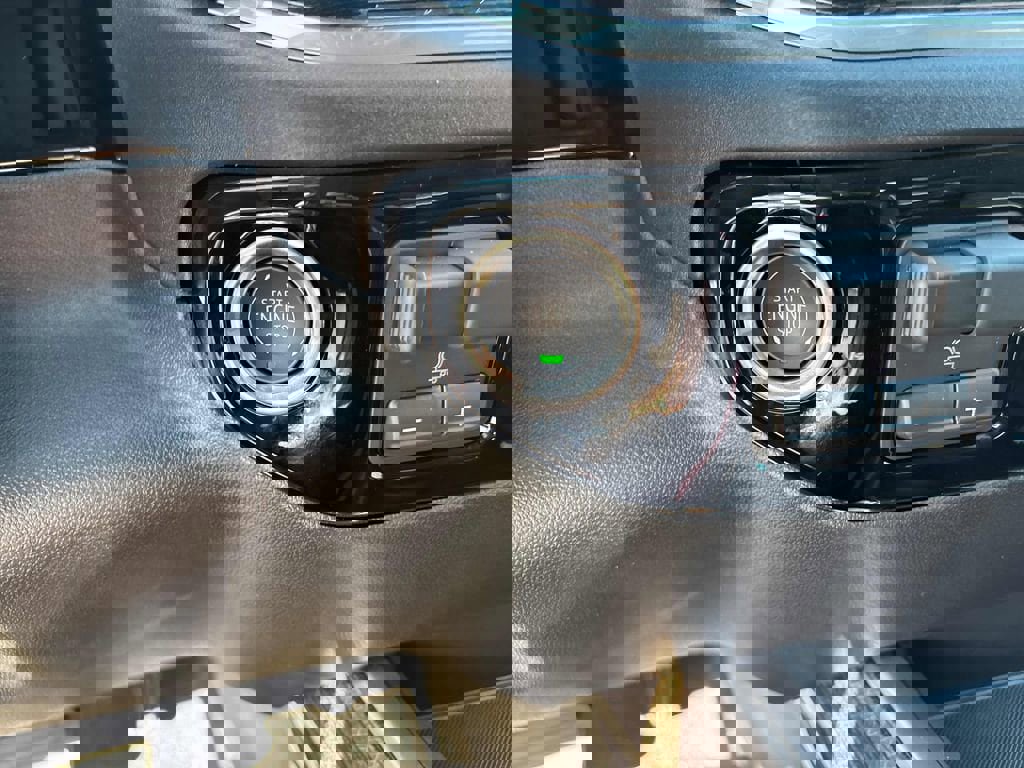 New 2026 Chevrolet Silverado 1500 LT w/ All Star Edition Plus image 28