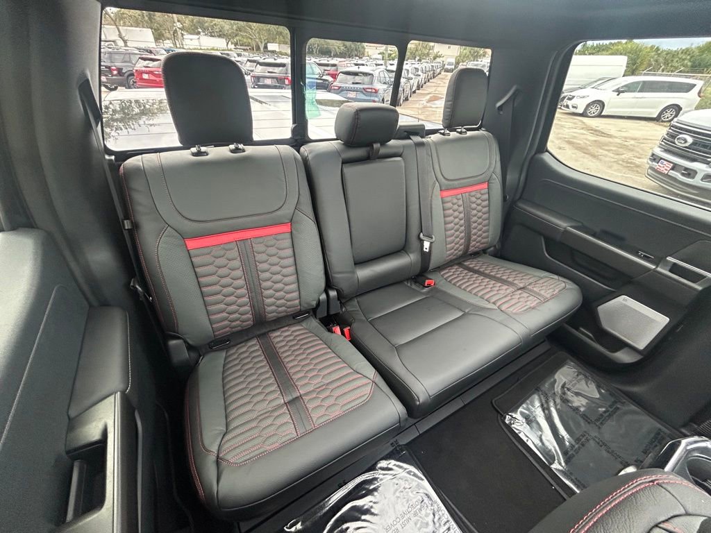 New 2025 Ford F150 Lariat w/ Equipment Group 502A High AWD/4WD image 32