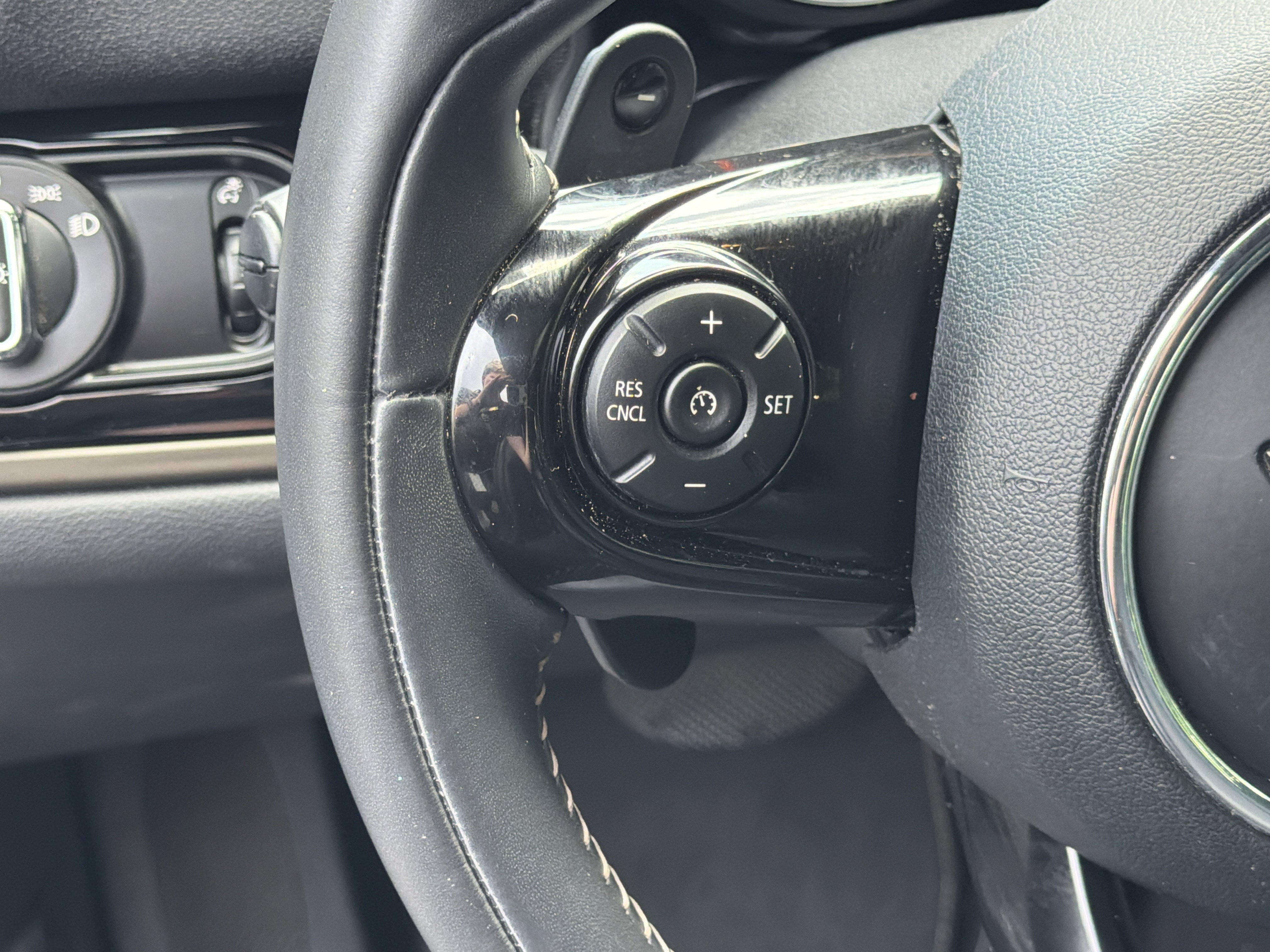 Used 2019 MINI Cooper Countryman S w/ Yin Yang Edition FWD image 19