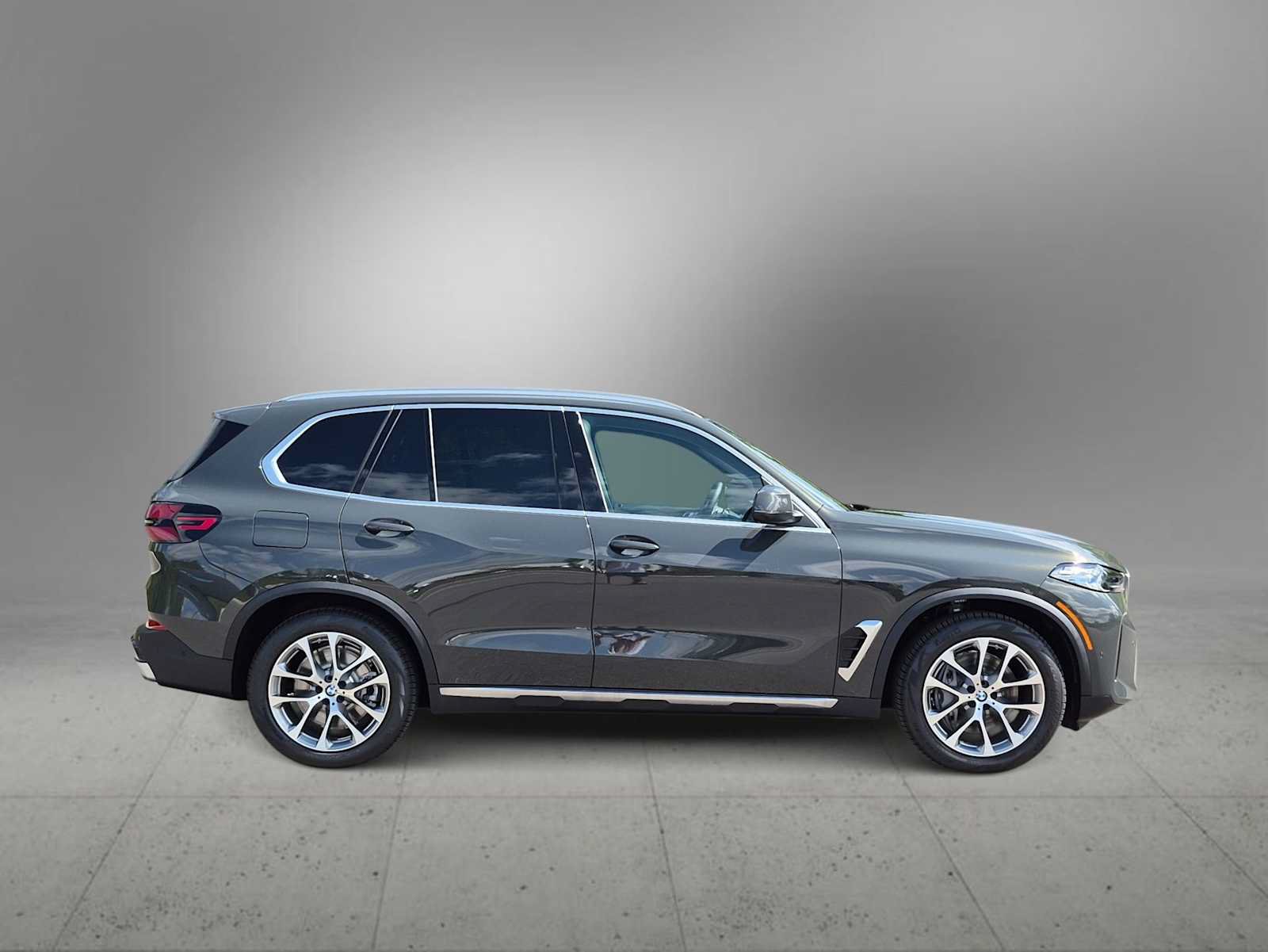 New 2026 BMW X5 xDrive50e AWD/4WD image 9