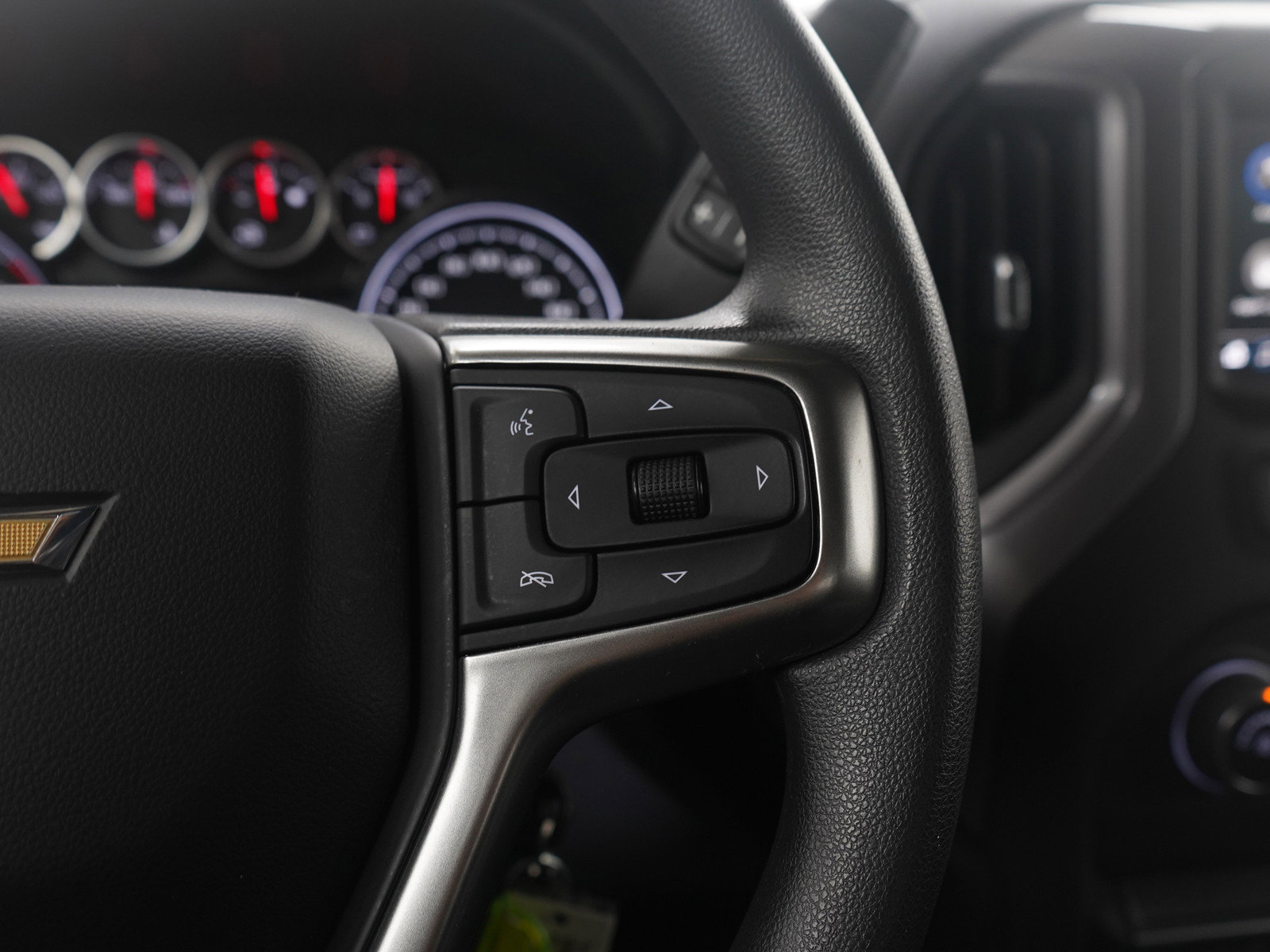 Used 2021 Chevrolet Silverado 1500 Custom w/ Safety Confidence Package image 27
