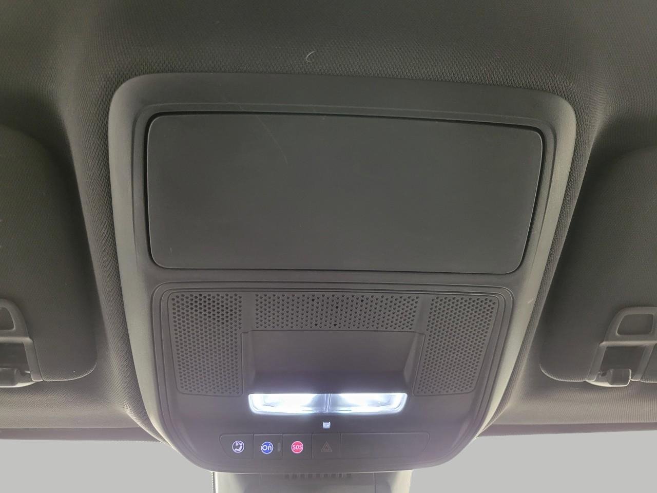 Used 2025 Chevrolet Equinox LT AWD/4WD image 18