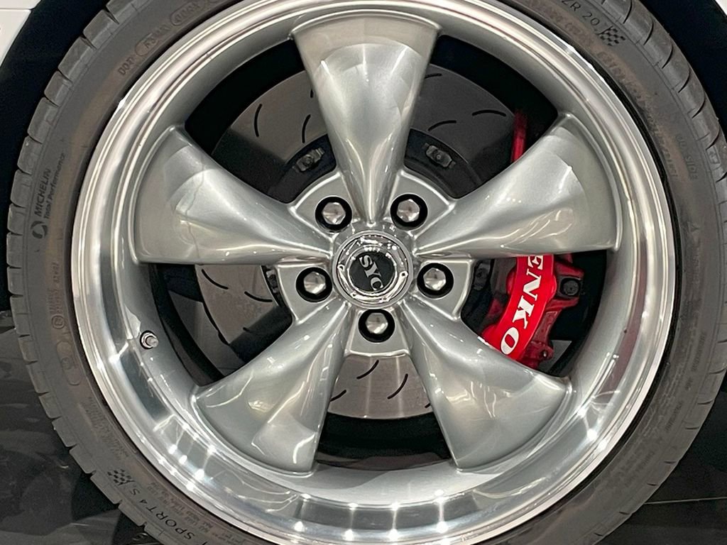 Used 2018 Chevrolet Camaro SS RWD image 10