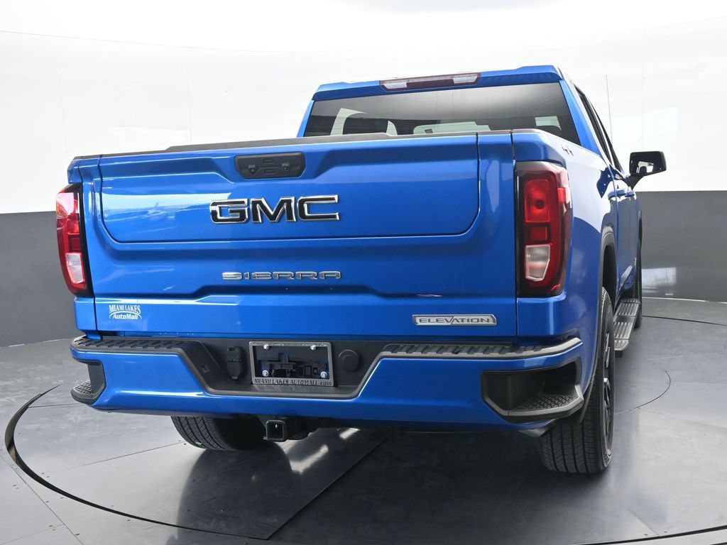 Used 2023 GMC Sierra 1500 Elevation w/ LPO, Elevation Black Package AWD/4WD image 5