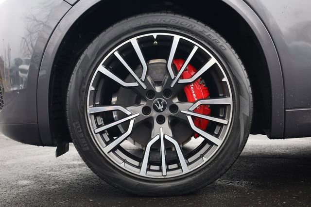Used 2023 Maserati Grecale GT image 8