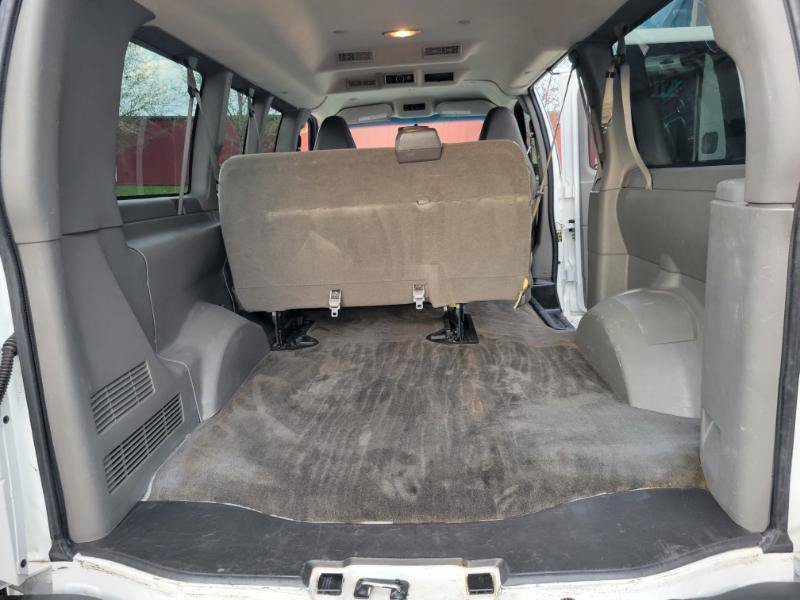Used 2016 Chevrolet Express 2500 LS RWD image 33