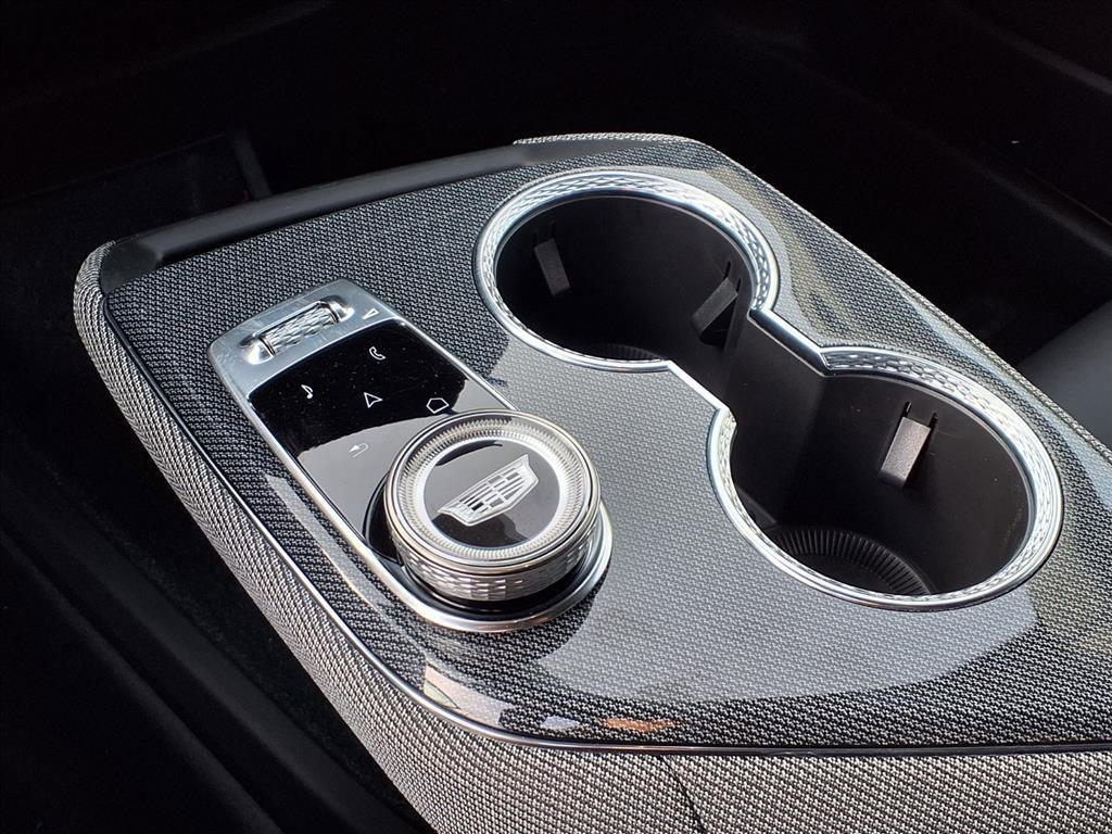 New 2026 Cadillac Optiq Sport 1 image 19