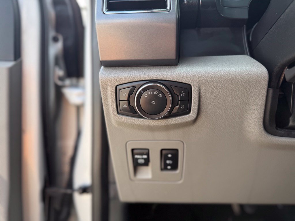 Used 2019 Ford F150 XLT w/ Equipment Group 302A Luxury RWD image 24
