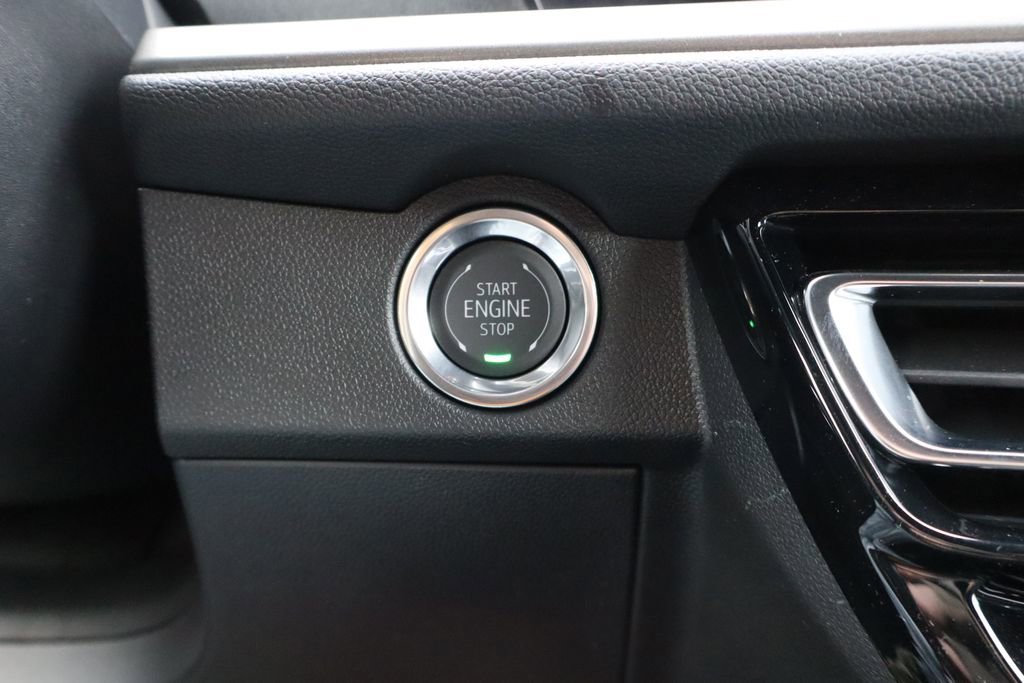 New 2026 Chevrolet Traverse LT w/ Midnight/Sport Edition image 14