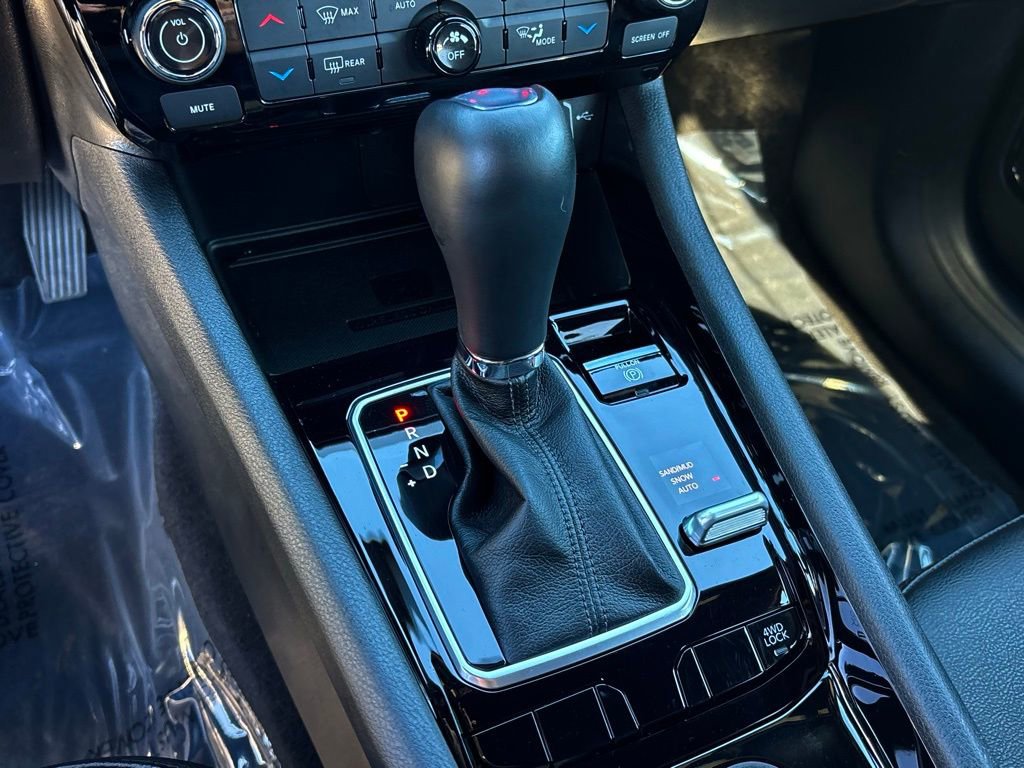 Used 2025 Jeep Compass Latitude w/ Convenience Group image 22