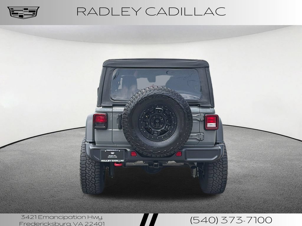 Used 2021 Jeep Wrangler Unlimited Rubicon w/ Cold Weather Group AWD/4WD image 19