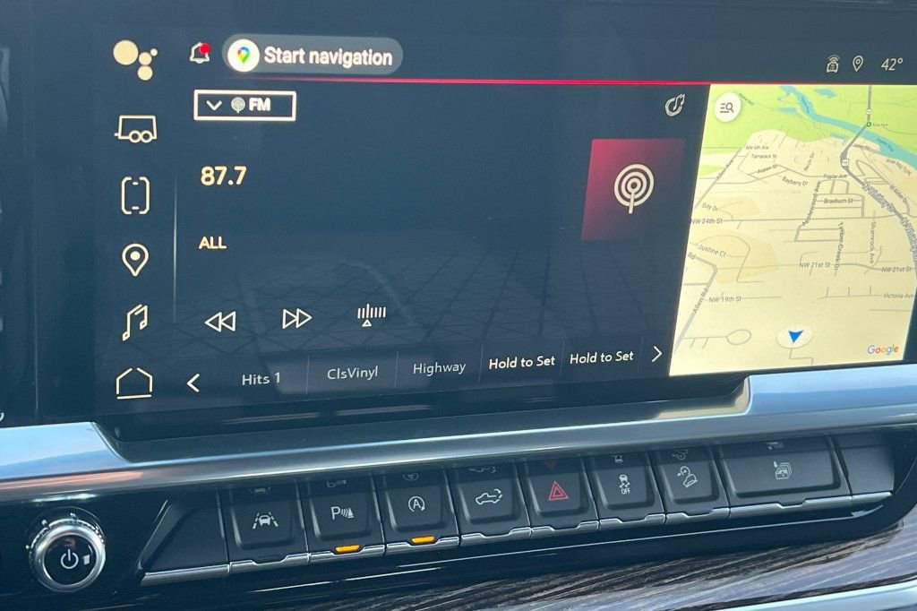 New 2026 GMC Sierra 1500 SLE image 14