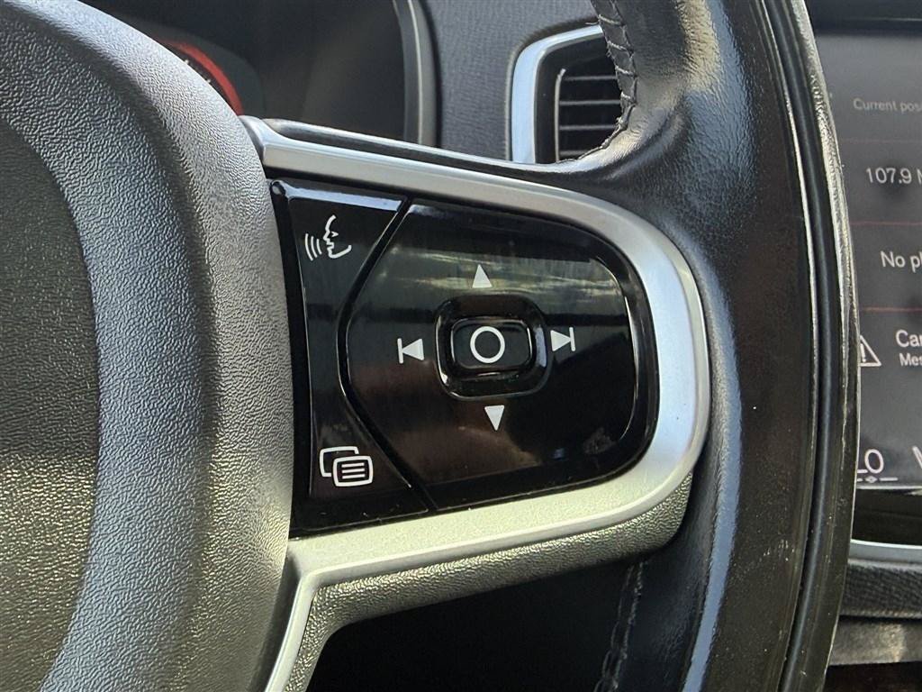 Used 2018 Volvo XC90 T6 Momentum w/ Convenience Package AWD/4WD image 36