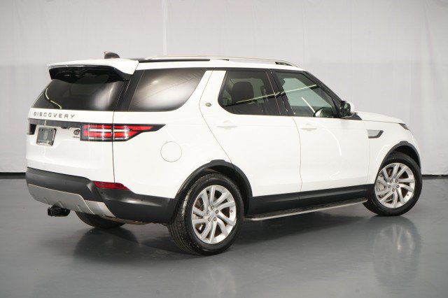 Used 2019 Land Rover Discovery HSE AWD/4WD image 11