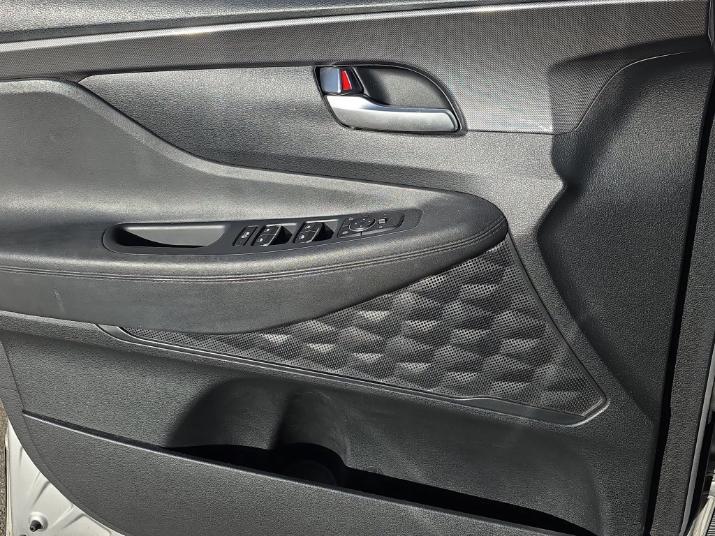Used 2021 Hyundai Santa Fe SEL FWD image 33