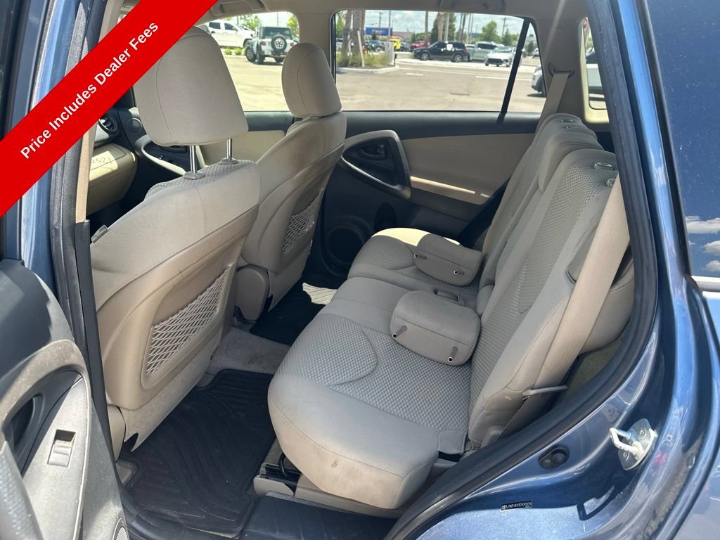 Used 2012 Toyota RAV4 FWD w/ Upgrade Value Pkg image 9