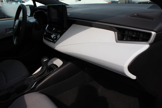 Certified 2026 Toyota Corolla SE FWD image 20