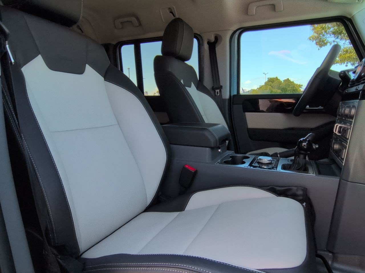 Used 2025 INEOS Grenadier AWD/4WD image 25