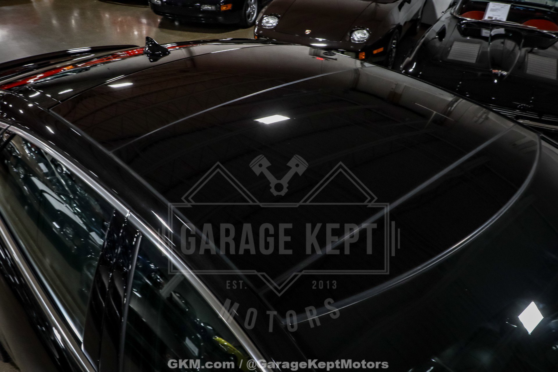 Used 2015 Jaguar XJ R LWB image 16