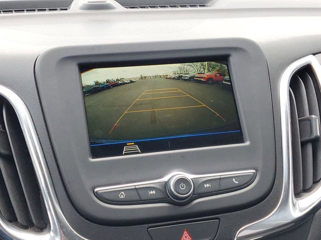 Used 2019 Chevrolet Equinox LT w/ Driver Convenience Package AWD/4WD image 14