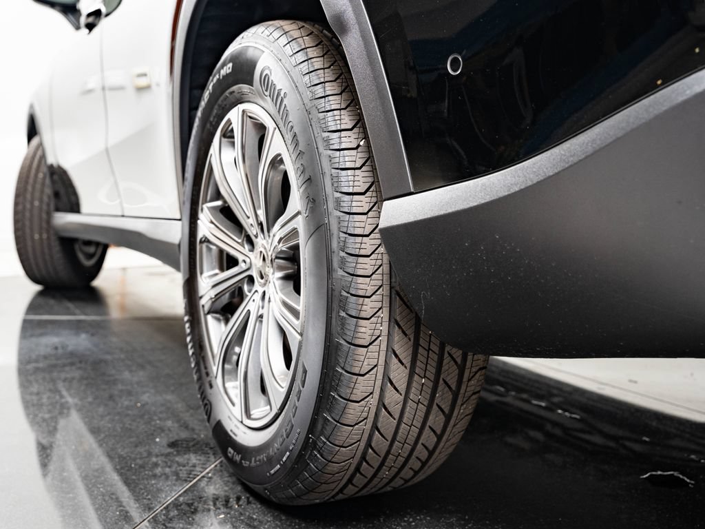 Certified 2026 Mercedes-Benz GLC 300 4MATIC image 48
