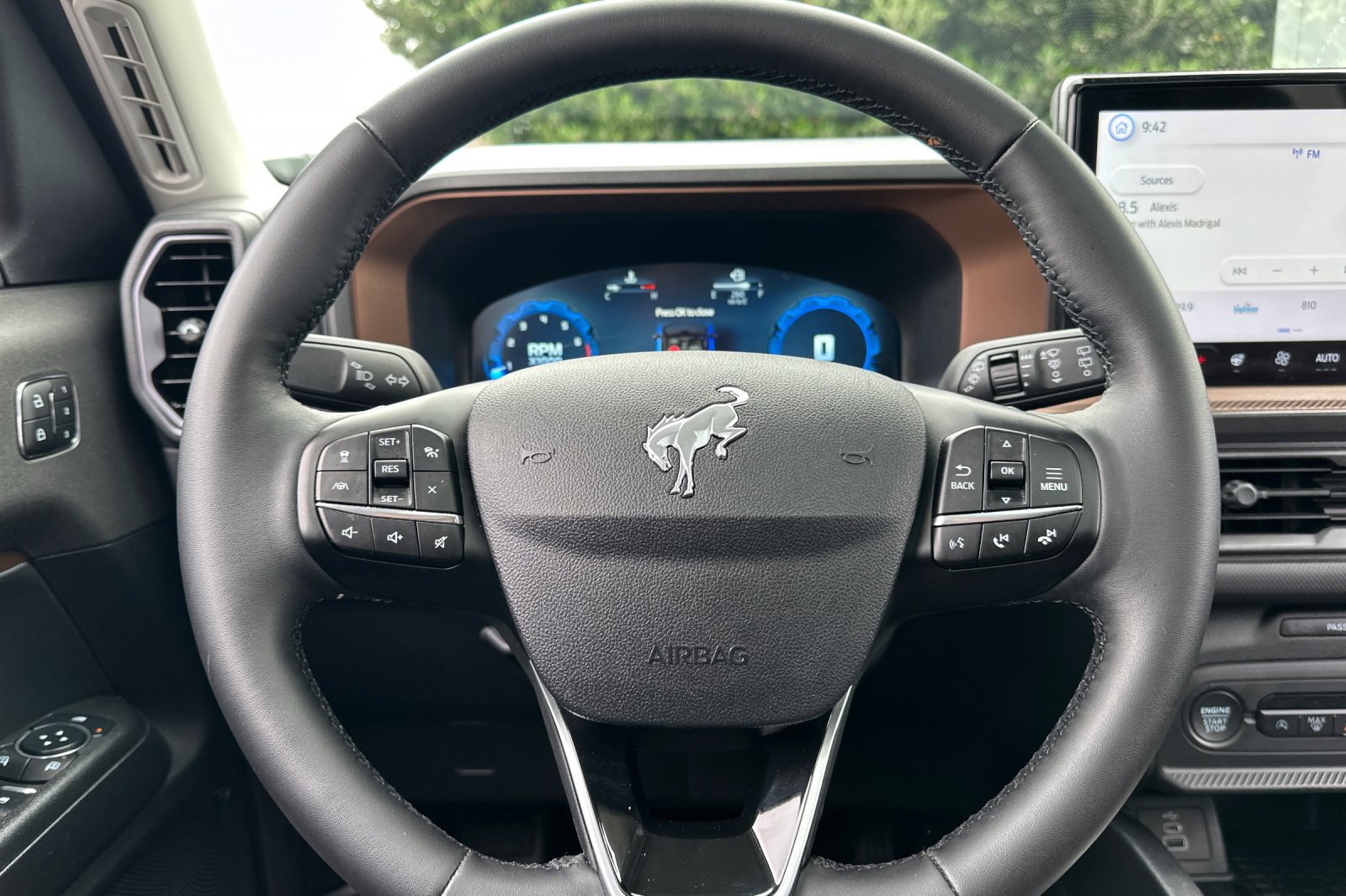 Used 2025 Ford Bronco Sport Outer Banks w/ Outer Banks Tech Package+ image 22