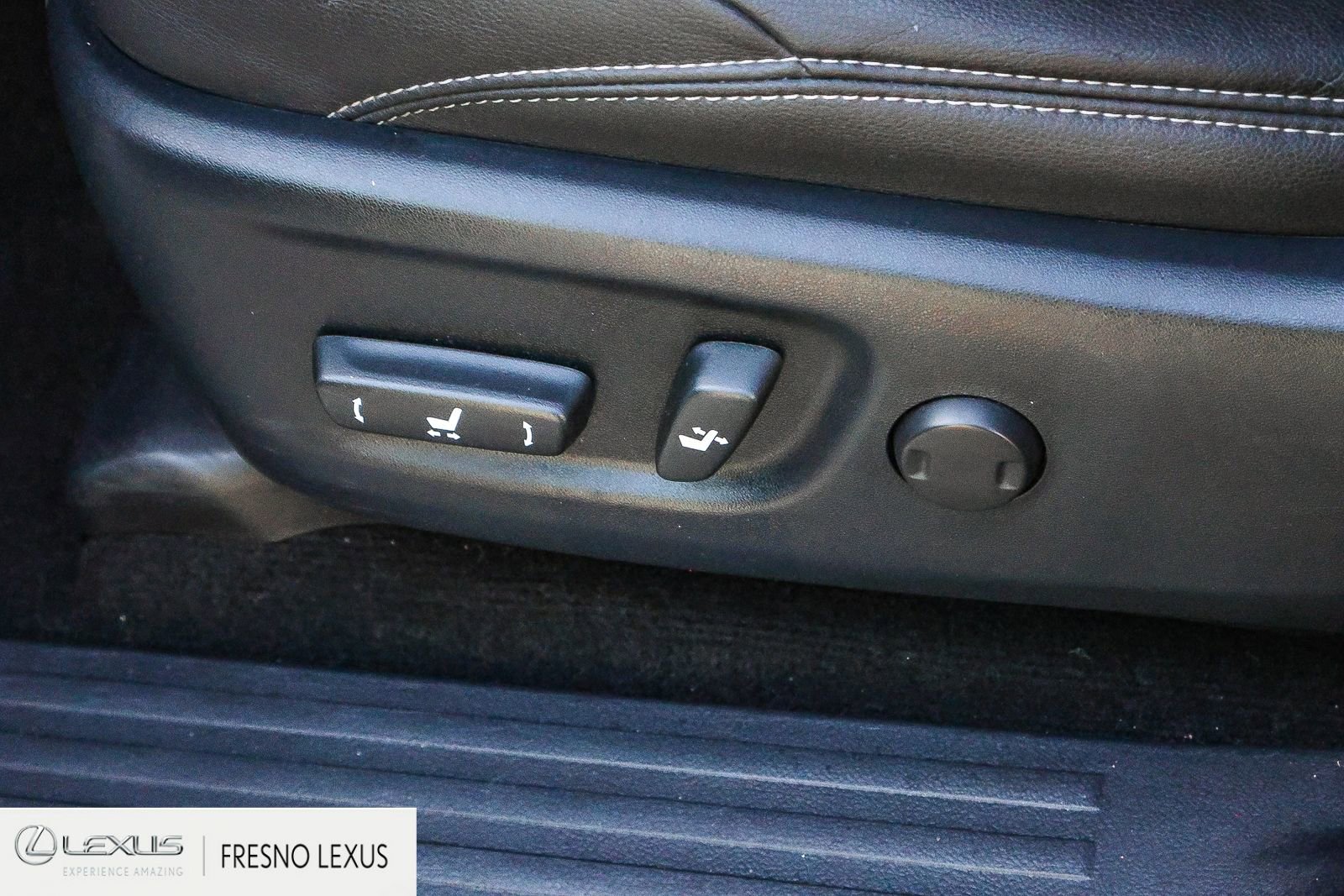 Used 2019 Toyota 4Runner SR5 Premium w/ Wilderness Package image 21