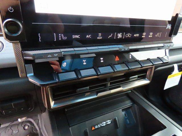 New 2025 GMC Hummer EV 3X w/ Battery Pack, 24 Module Pack image 46