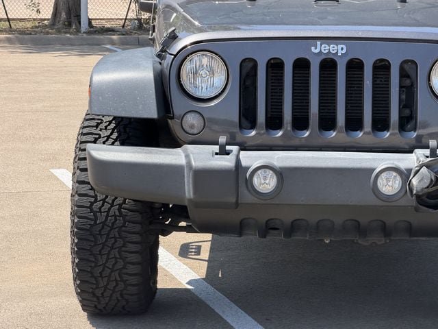 Used 2018 Jeep Wrangler Unlimited Sport S AWD/4WD image 7