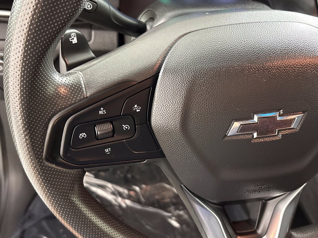 Used 2023 Chevrolet Bolt LT FWD image 29