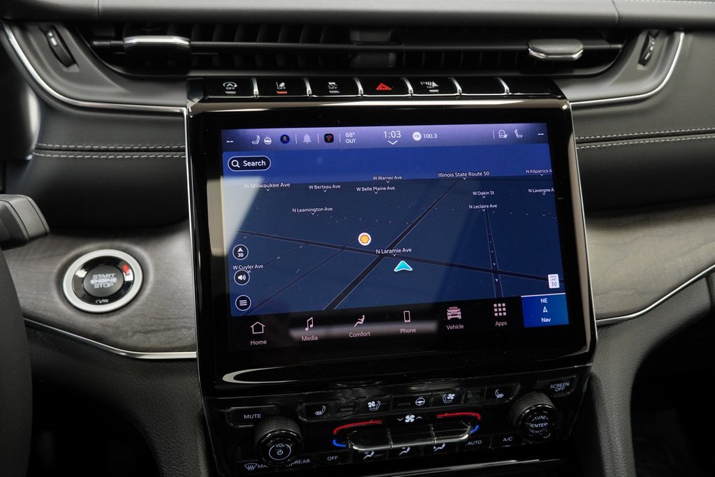 New 2025 Jeep Grand Cherokee Overland image 22