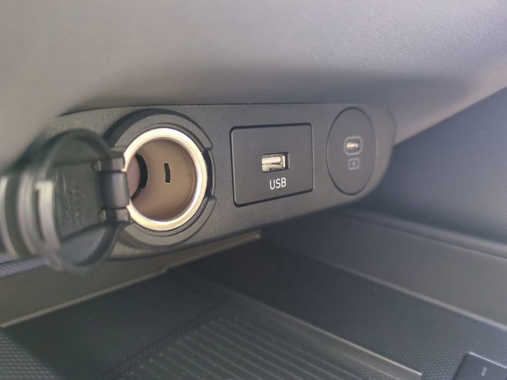 New 2026 Hyundai Elantra SEL Sport image 25