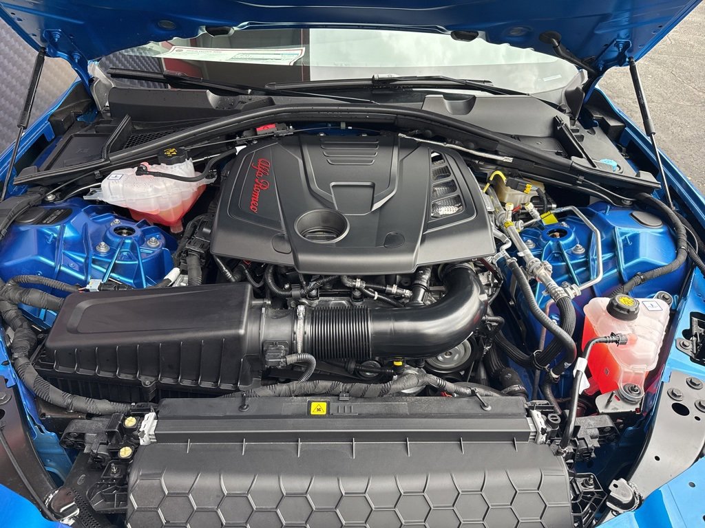 New 2025 Alfa Romeo Giulia AWD w/ Veloce Package AWD image 25