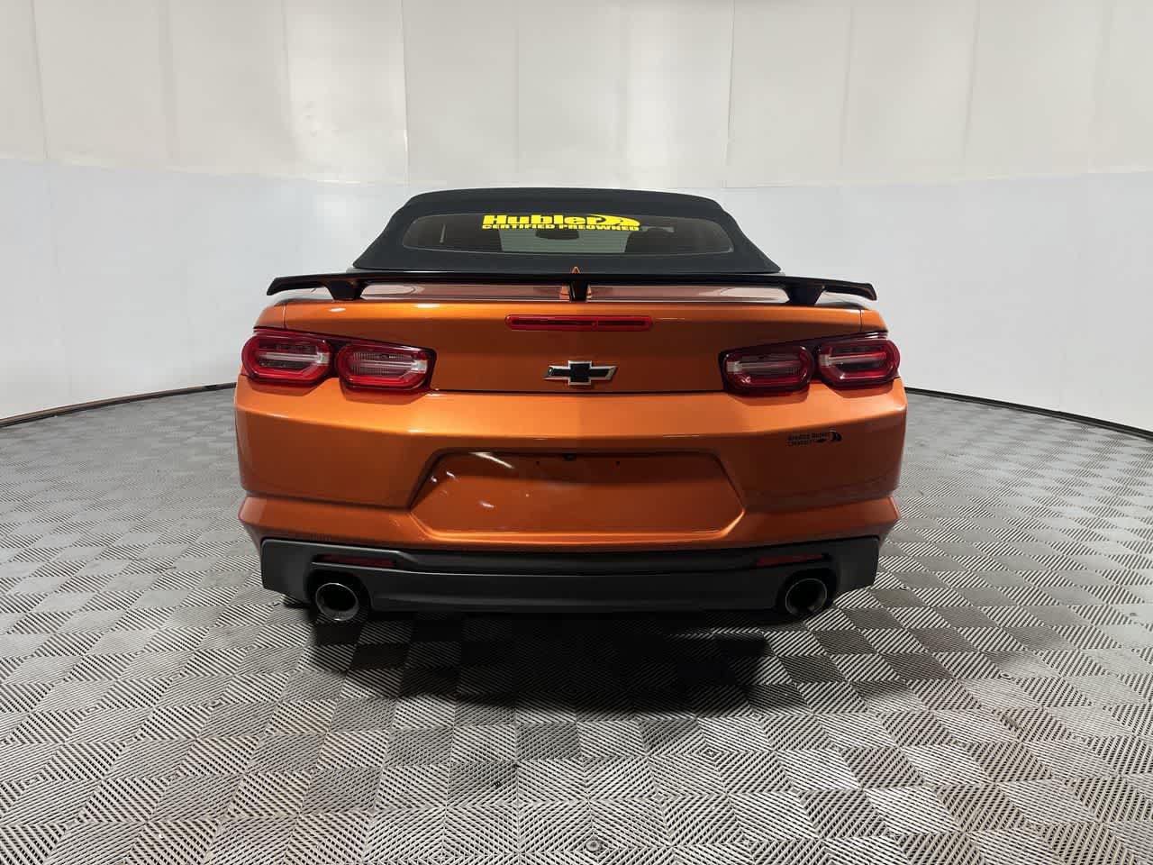 Used 2022 Chevrolet Camaro LT w/ Technology Package RWD image 7
