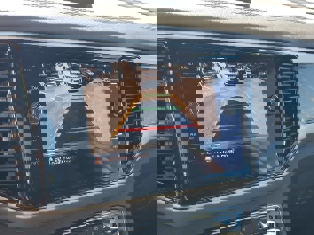 Used 2022 Volkswagen Atlas Cross Sport SEL R-Line image 27