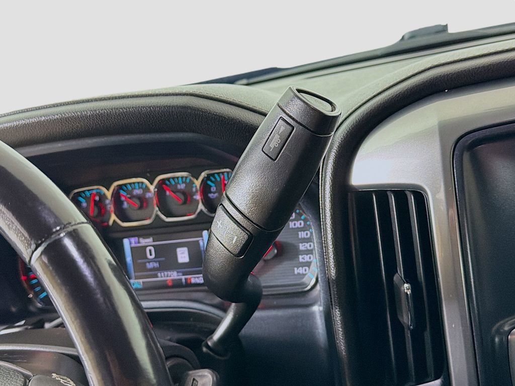 Used 2018 Chevrolet Silverado 1500 LTZ Z71 w/ LTZ Plus Package image 28