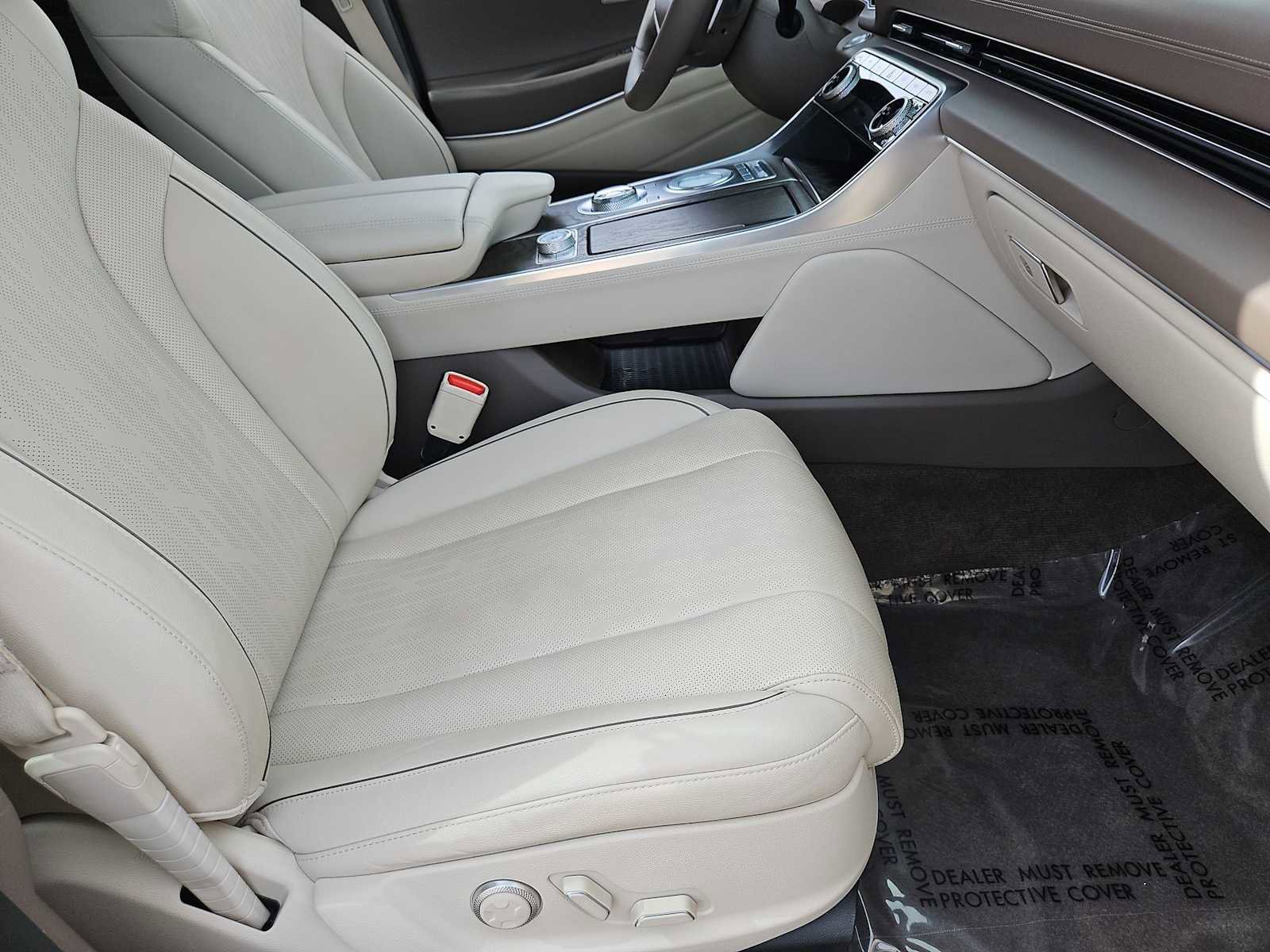 Used 2022 Genesis GV80 2.5T w/ Prestige Package 04 image 22