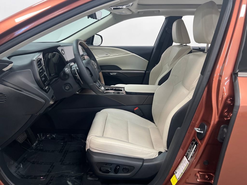 Used 2023 Lexus RX 350 FWD w/ Cold Area Package image 11