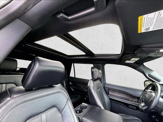 Used 2019 Ford Expedition Limited w/ Equipment Group 302A image 17