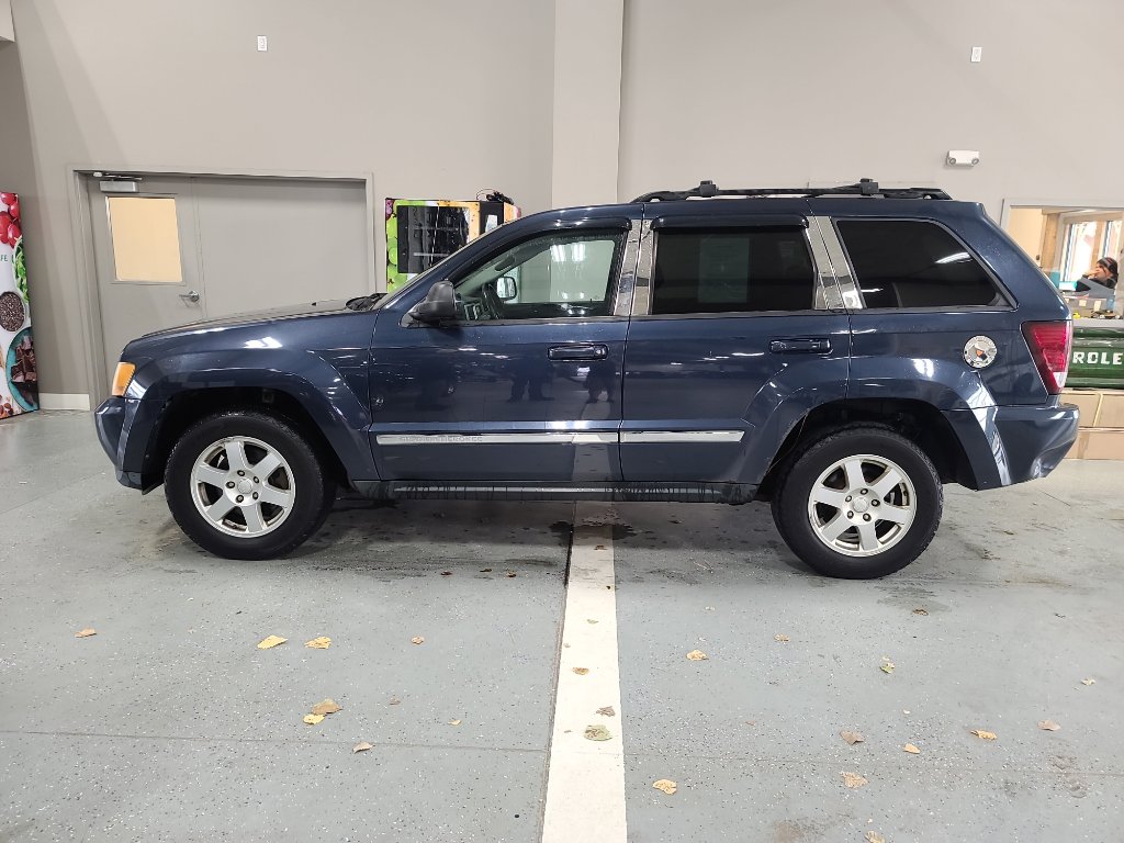 Used 2010 Jeep Grand Cherokee Laredo