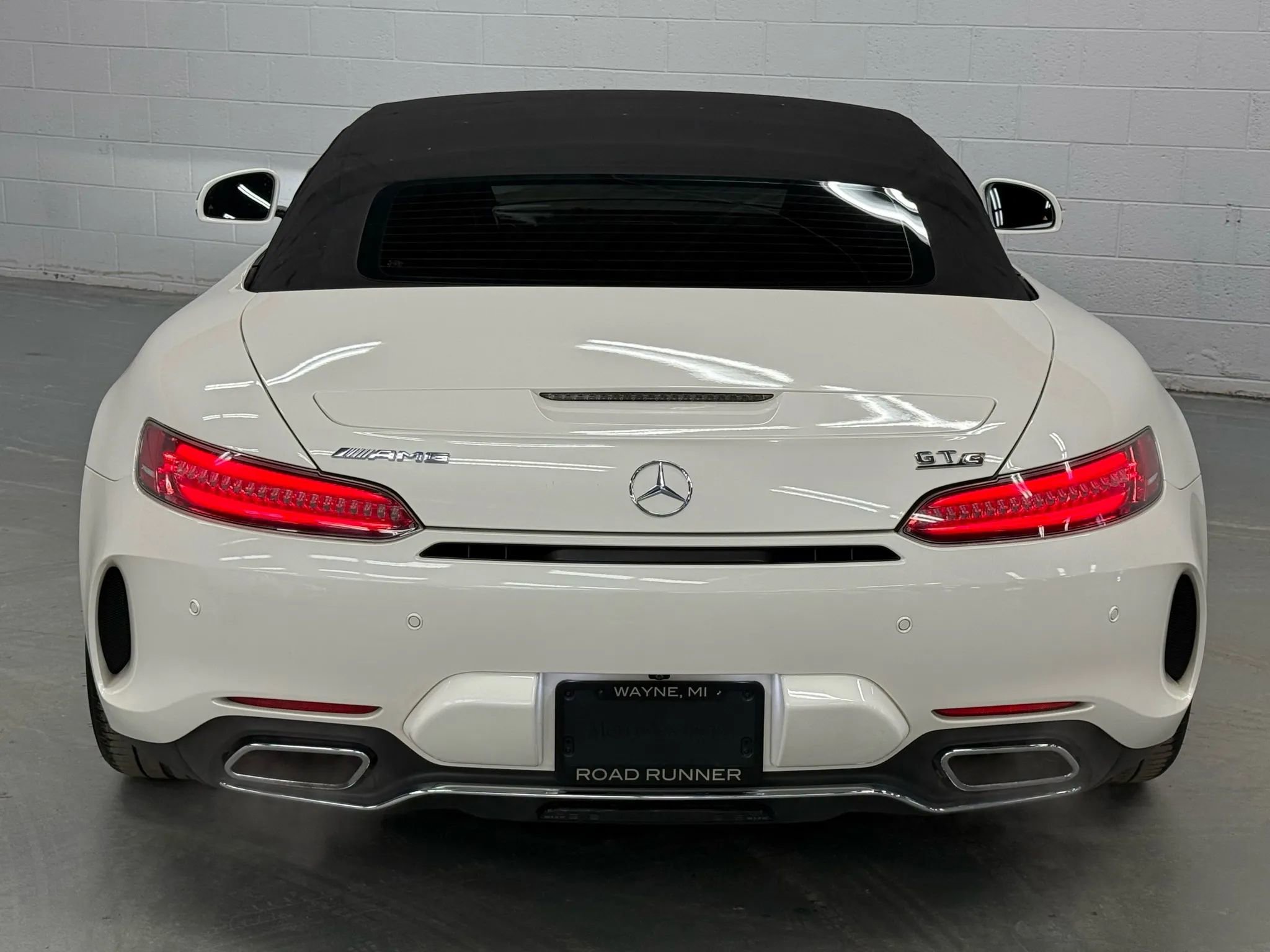 Used 2018 Mercedes-Benz AMG GT C image 11