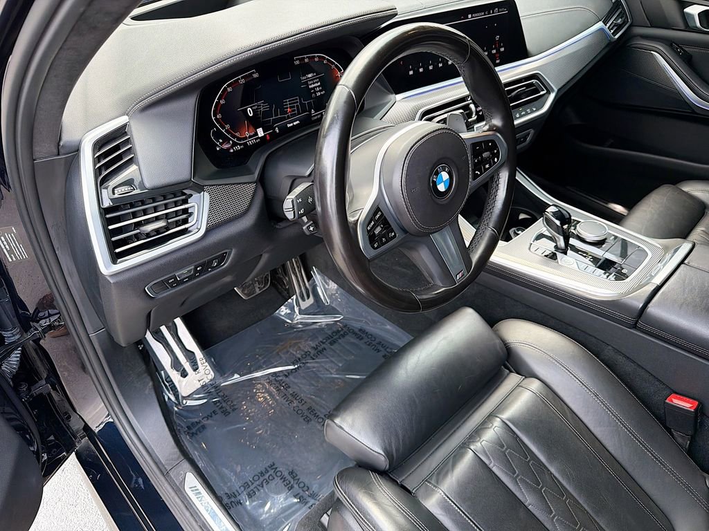 Used 2022 BMW X5 sDrive40i w/ M Sport Package RWD image 25