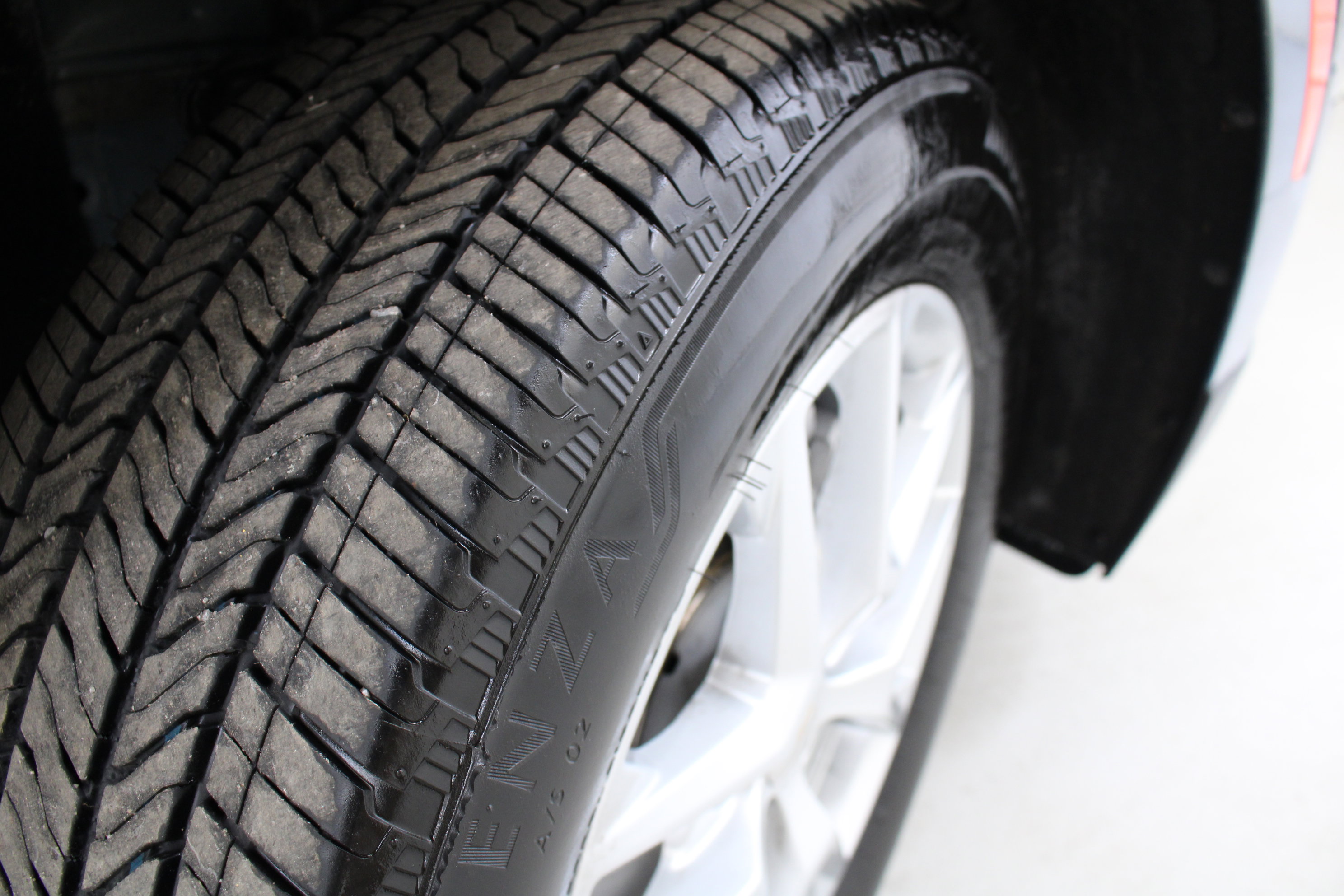 Used 2024 Chevrolet Equinox LS AWD/4WD image 33