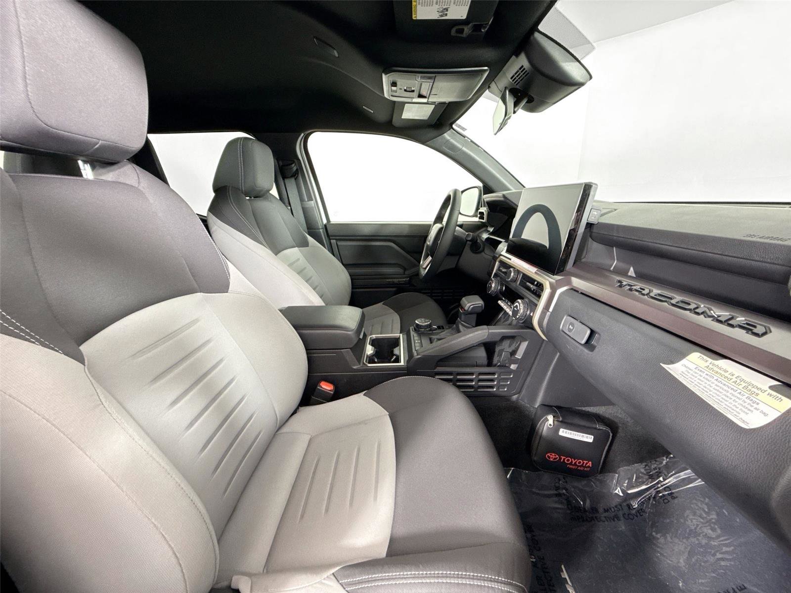 Used 2025 Toyota Tacoma 4x4 Double Cab Hybrid image 44