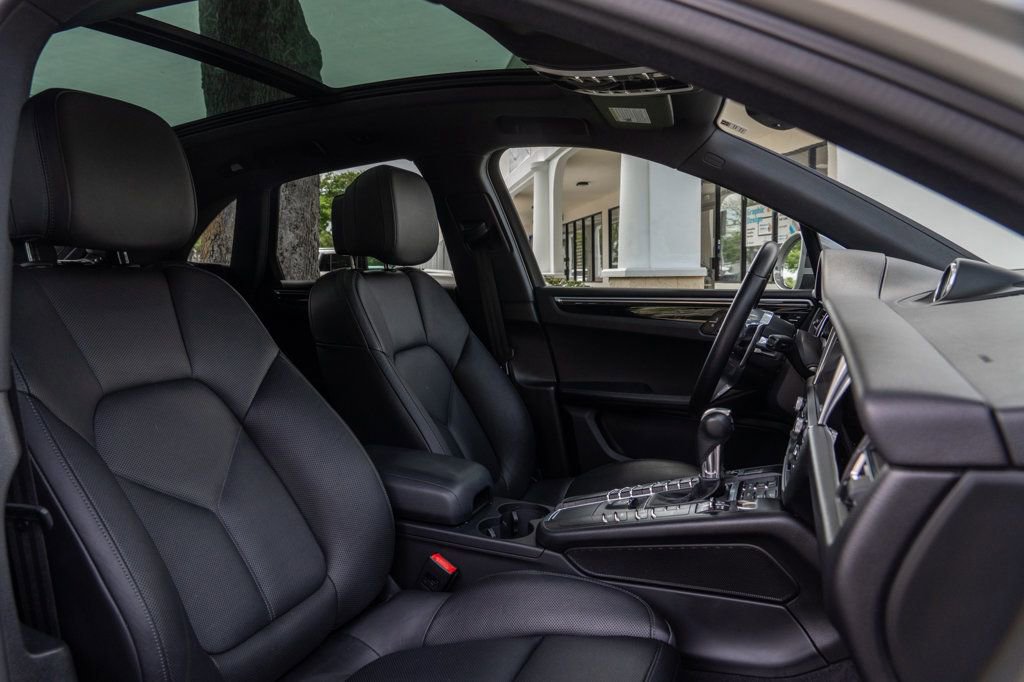 Used 2019 Porsche Macan S AWD/4WD image 26