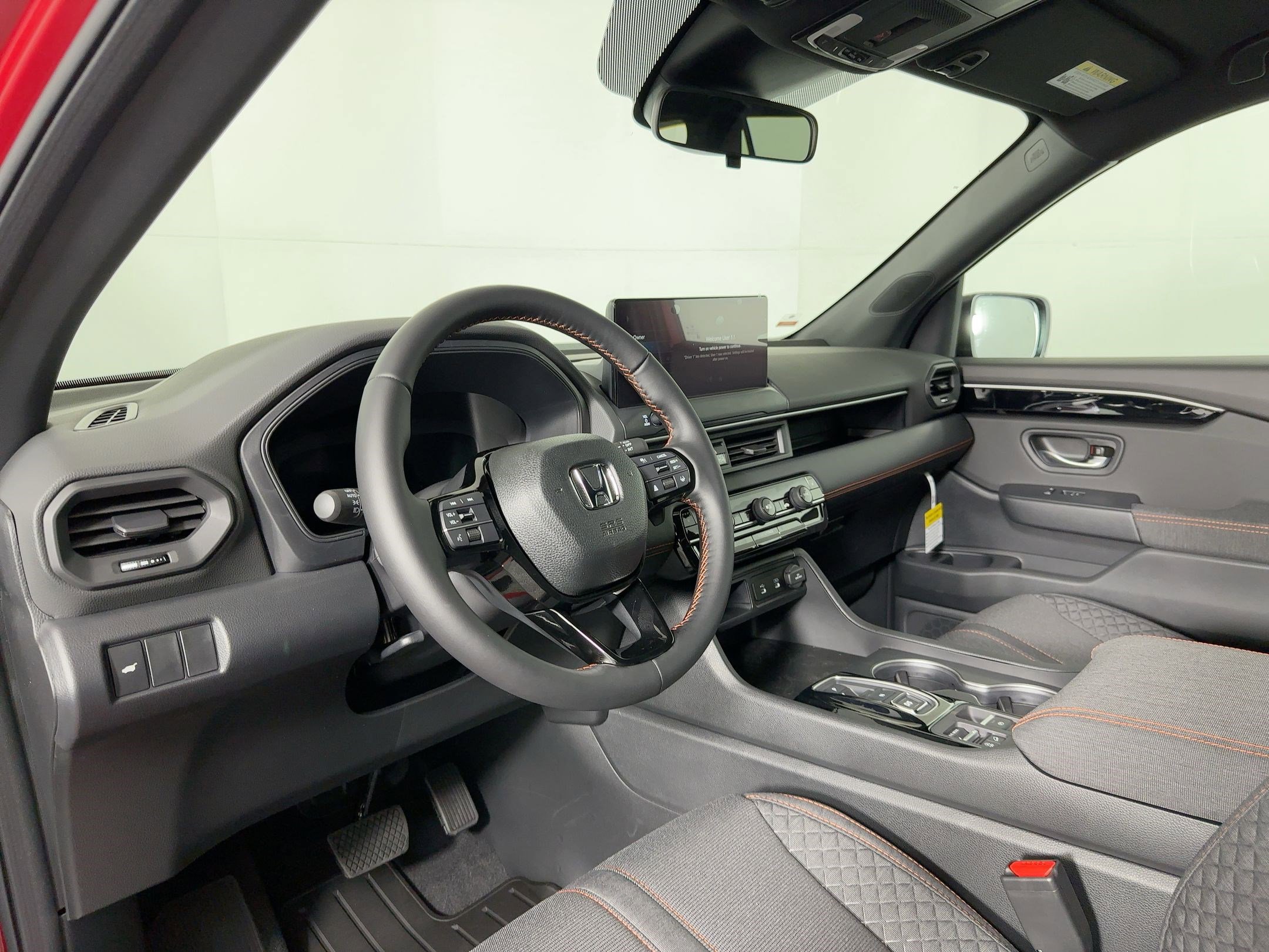 New 2026 Honda Pilot Sport image 3