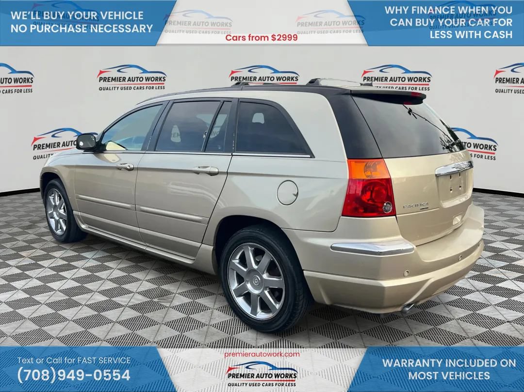Used 2007 Chrysler Pacifica Limited AWD/4WD image 7
