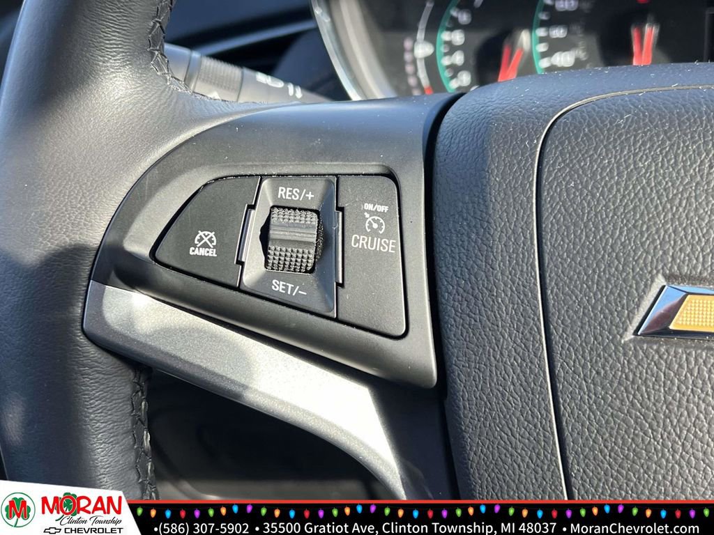 Certified 2022 Chevrolet Trax LT w/ Driver Confidence Package image 24