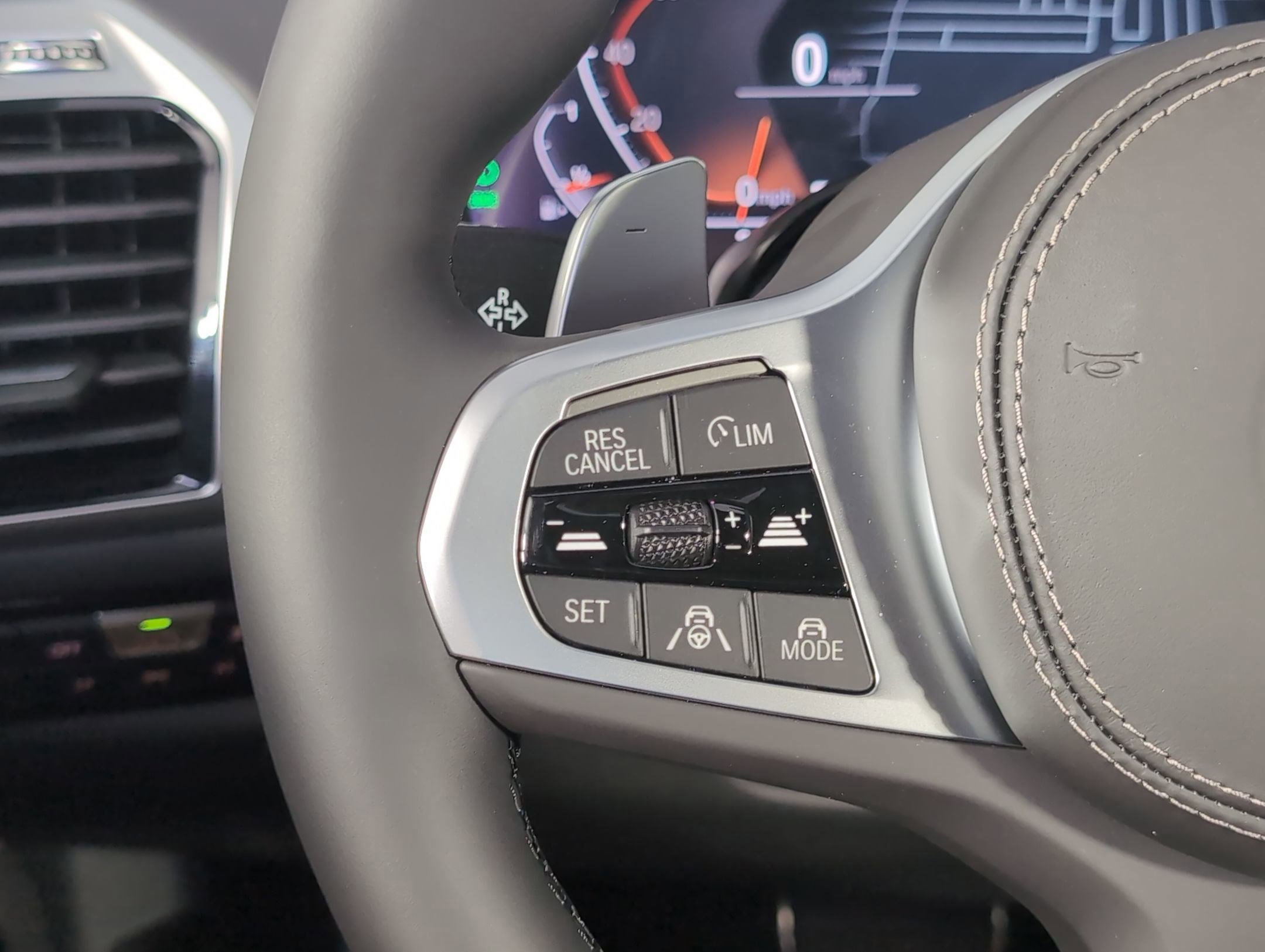 Used 2026 BMW 840i xDrive Coupe image 13